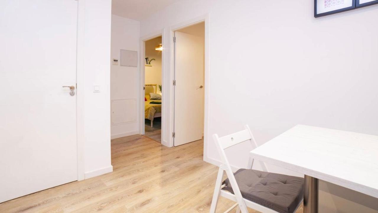 Chic Ramblas Apartment *