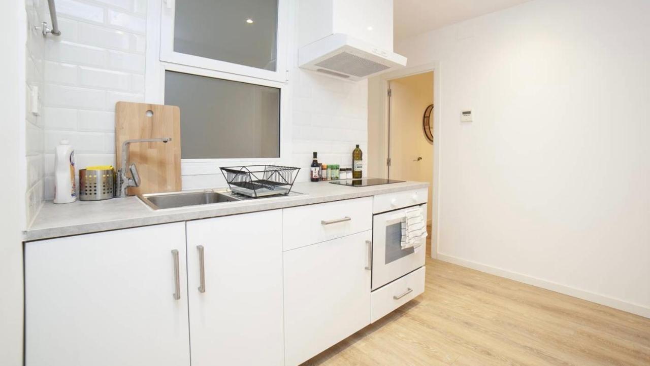 Chic Ramblas Apartment Barcelona