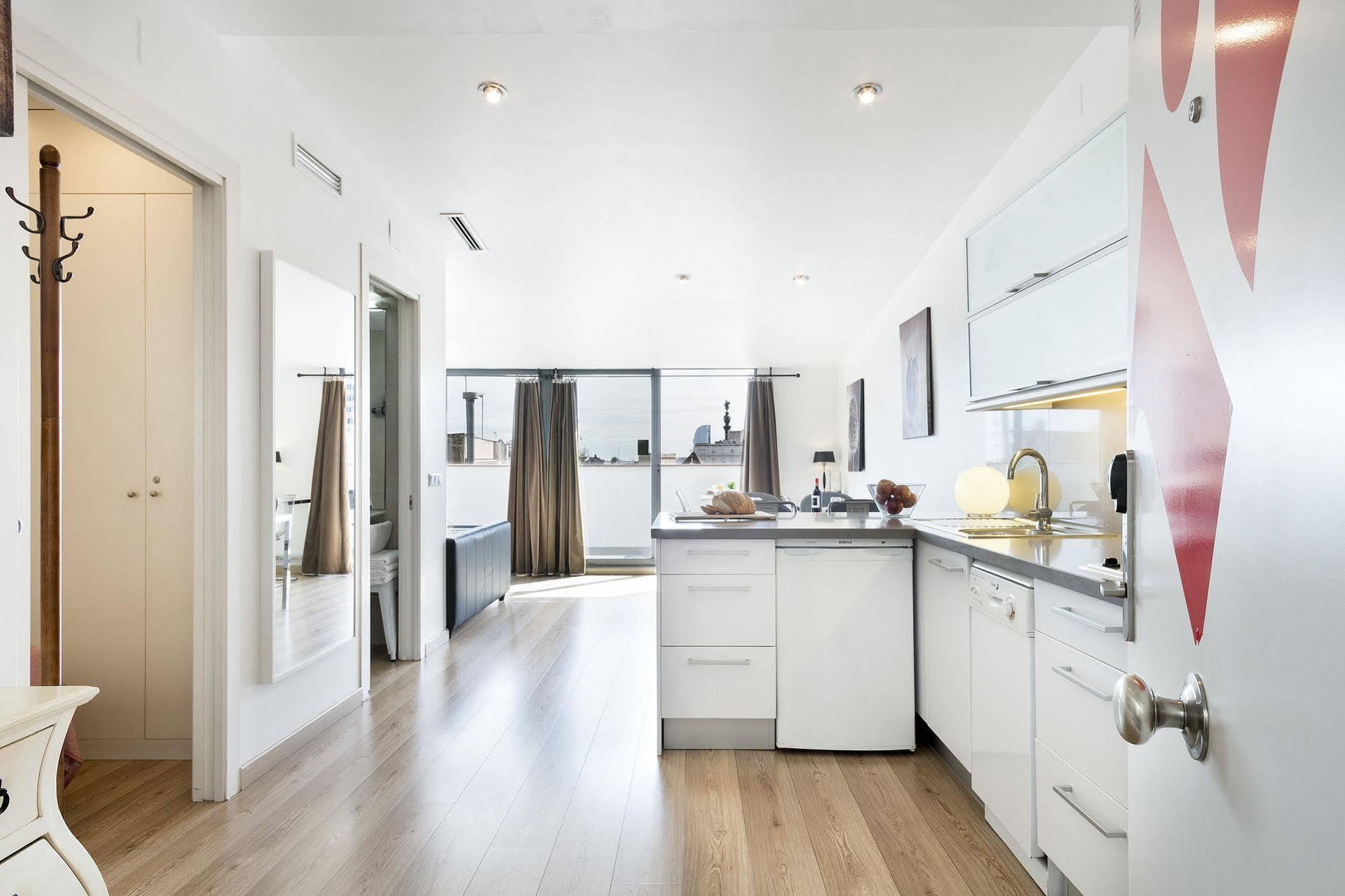 Aspasios Ramblas Apartamento *