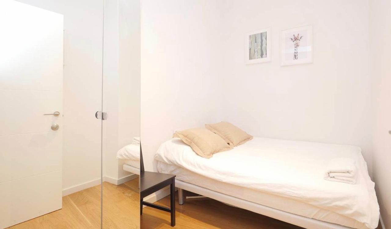 Old Town 4-bedroom Apartamento