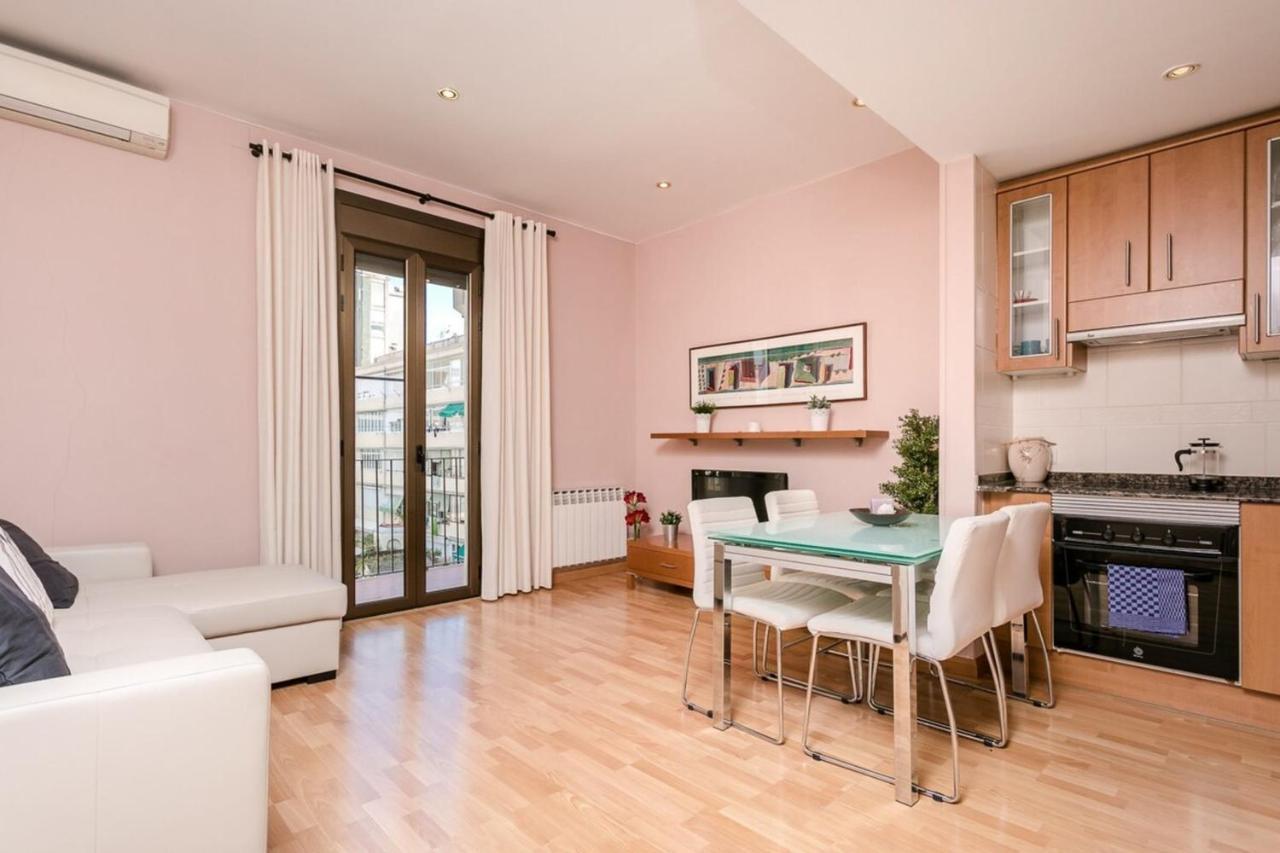 Apartamento Fantastic 2 Bedroom 5 Minutes By Car From Plaza Catalunya *