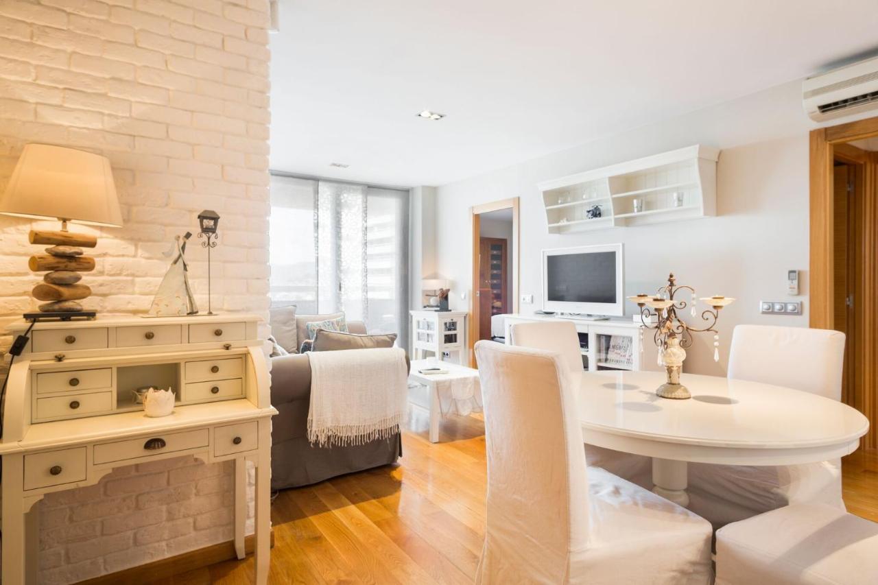 U-nique Sardenya Apartamento *