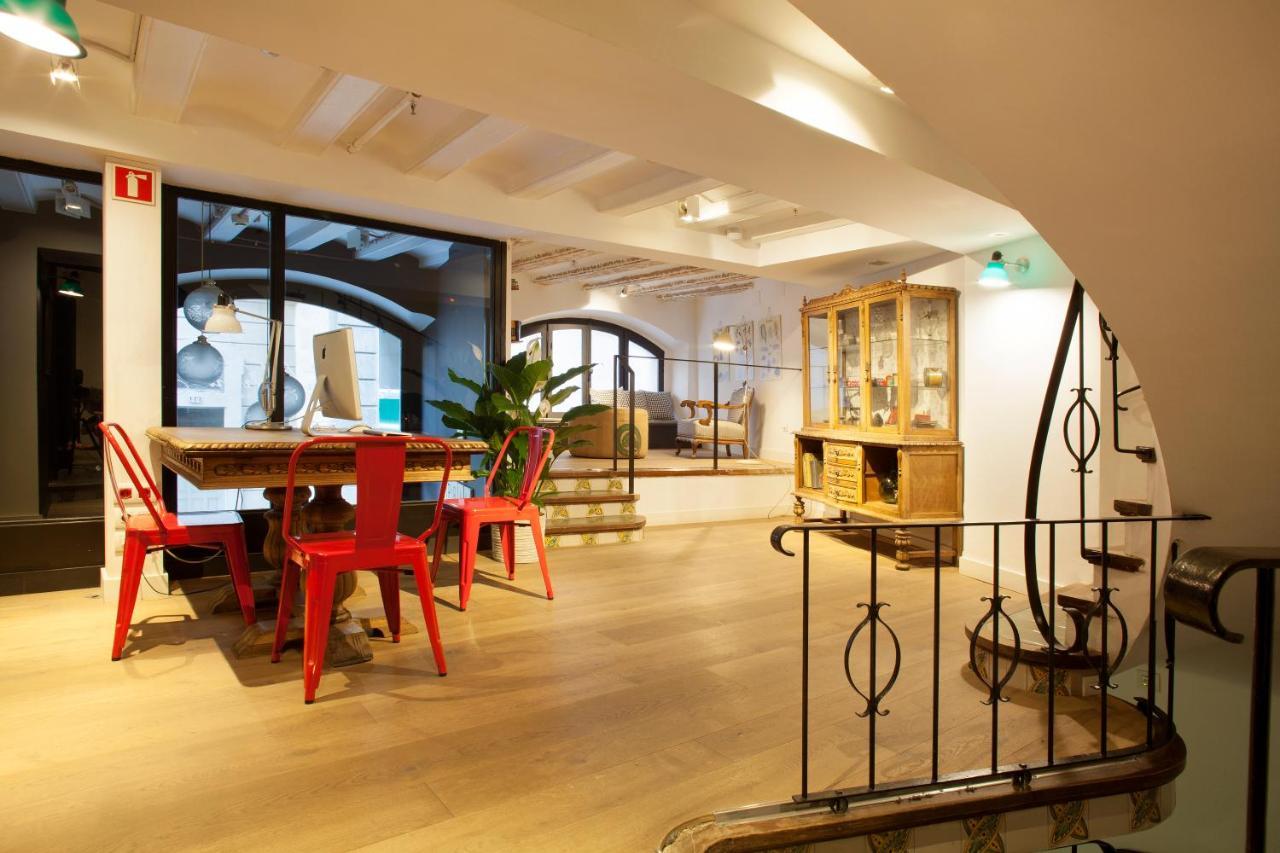Eco Boutique Grau