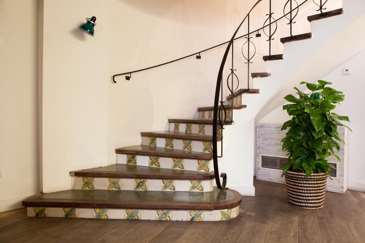 Eco Boutique Grau