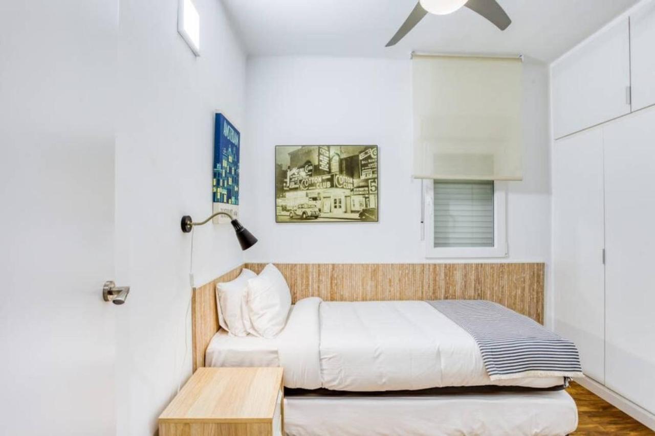 Nice And Cozy 4 Bedroom In Sants-montjuic Bcn Apartamento Barcelona