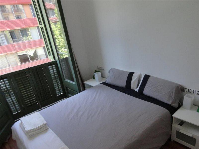 Claris Apartment