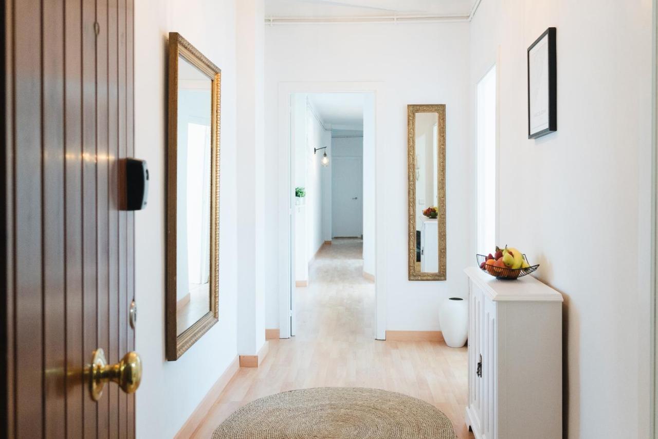 Sunny And Modern Ideal For Groups Apartamento Barcelona