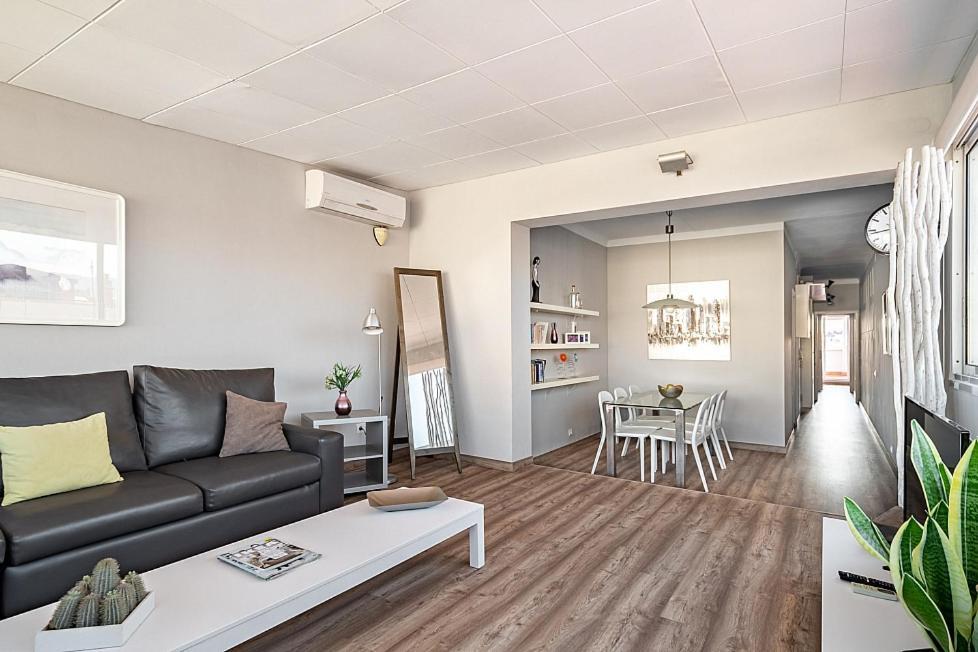 Apartamento Borrell 045 *
