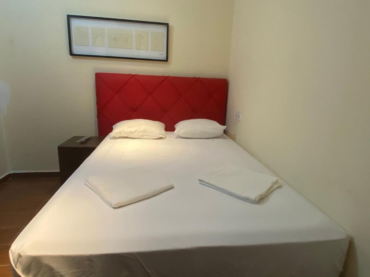 Granvia 628 Hostal *