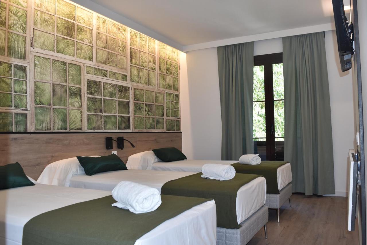 Casp House 3*