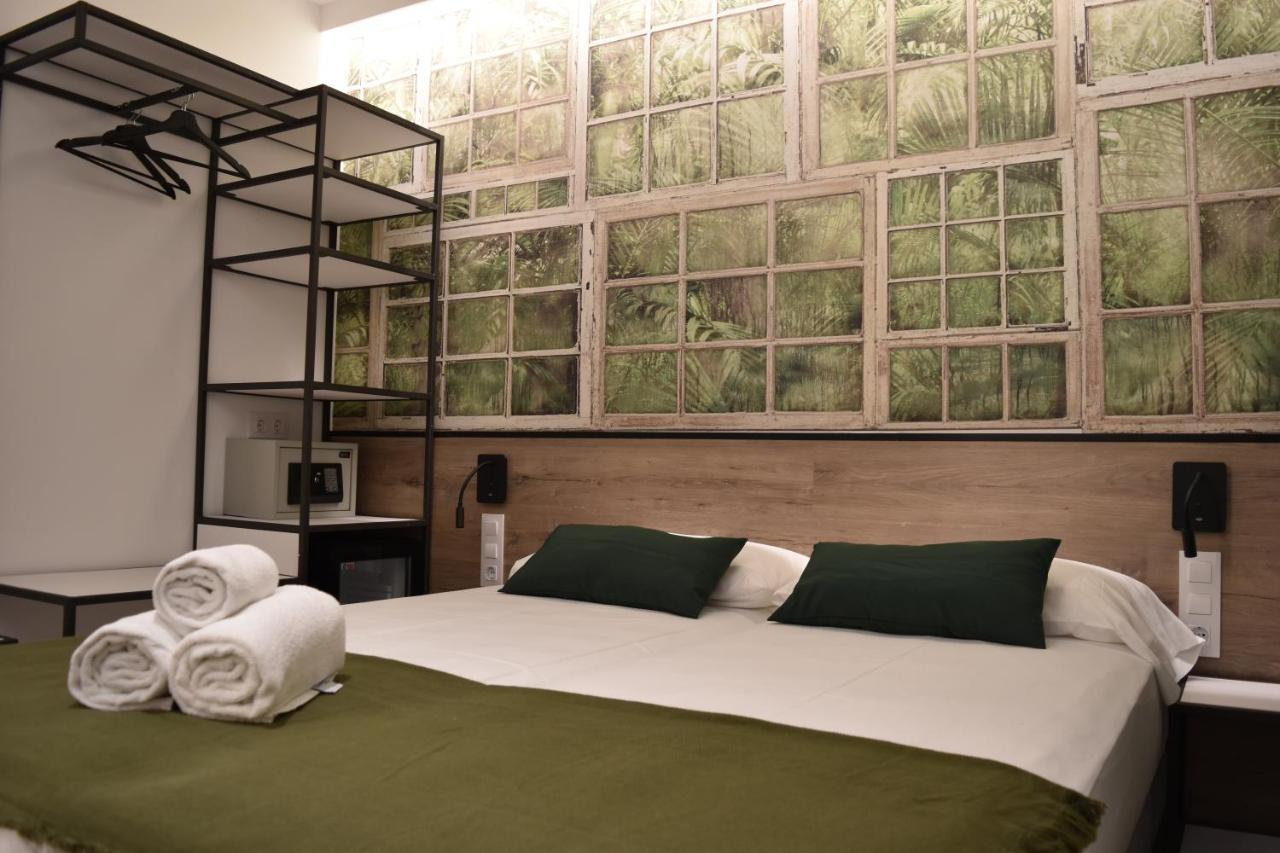 Casp House 3*