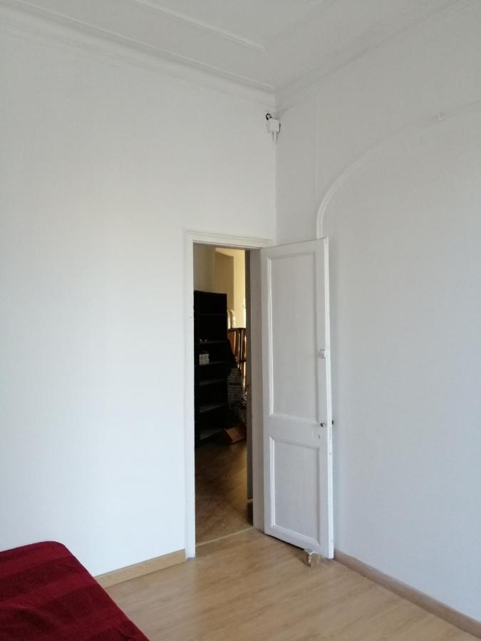 Habitación en casa particular Mendez nuñez 18 Barcelona