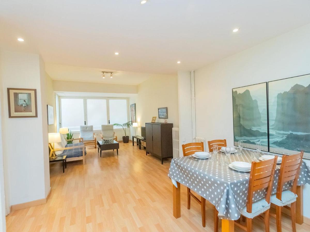Apartment Eixample Dret Corsega Roger Lluria By Interhome *