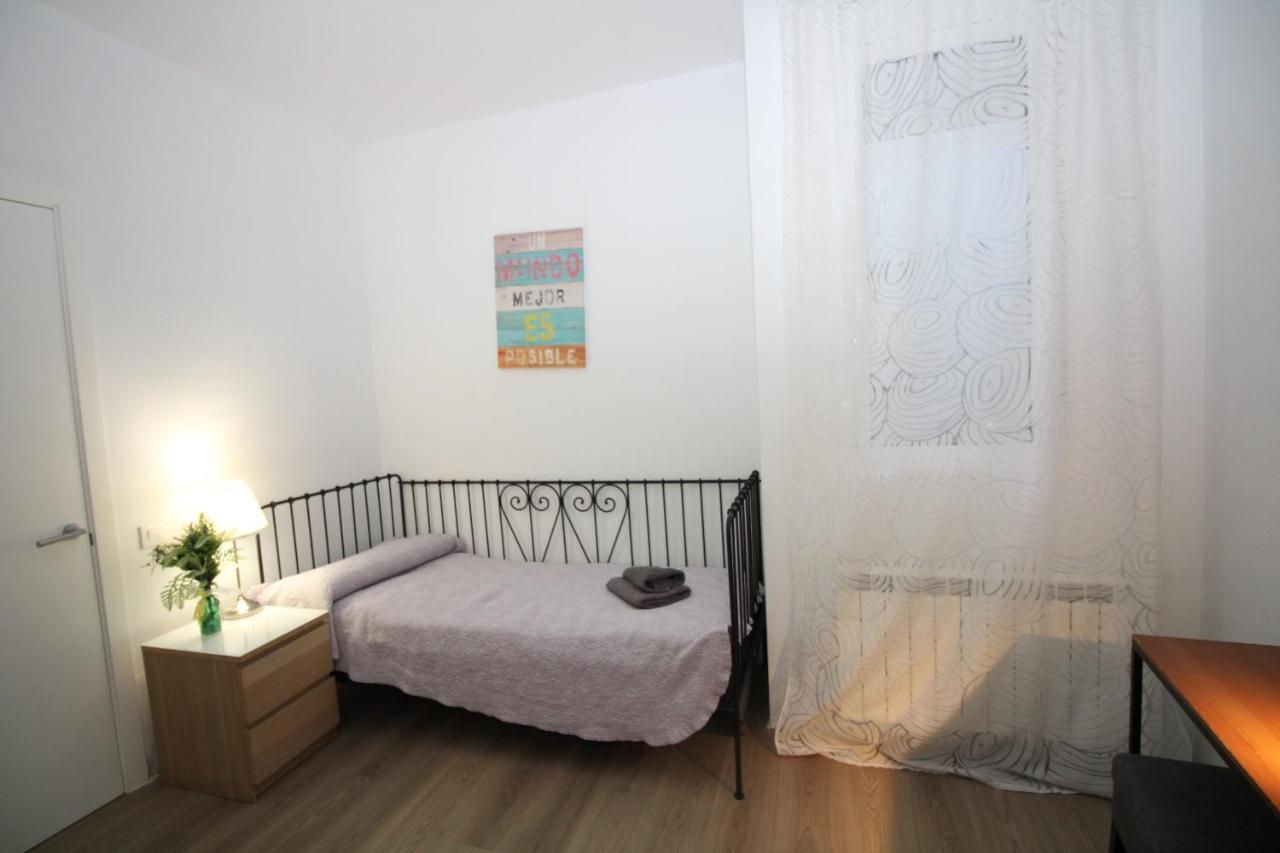 Habitación en casa particular Gran Via *