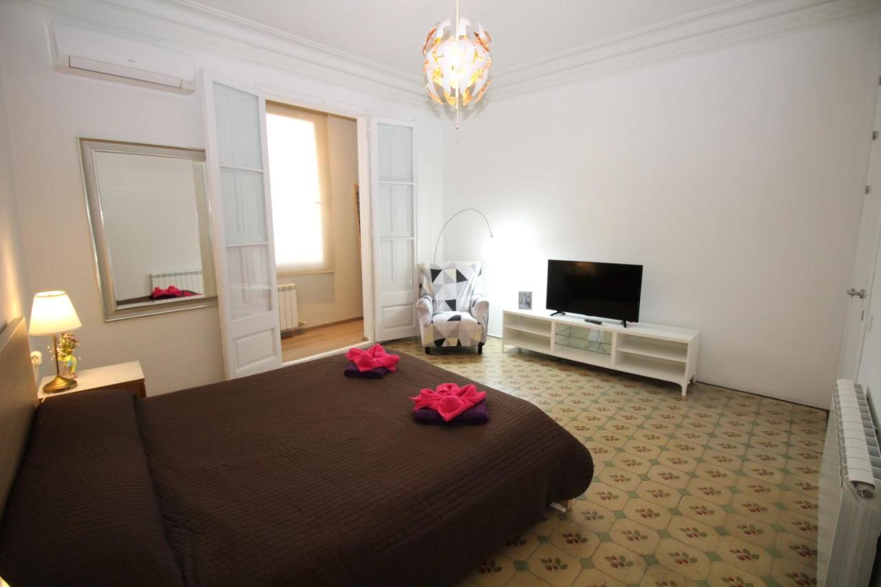 Habitación en casa particular Gran Via *