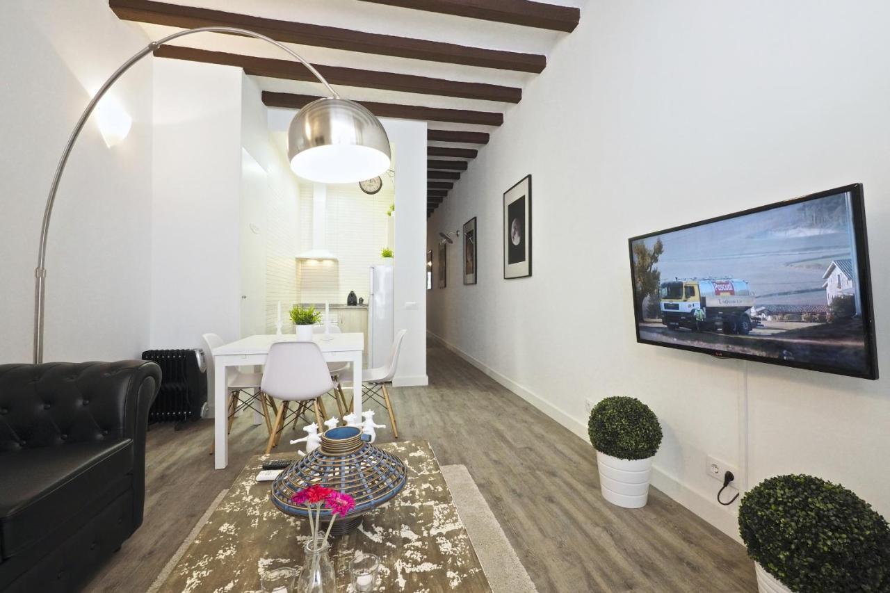 The White Flats Sant Antoni * Barcelona