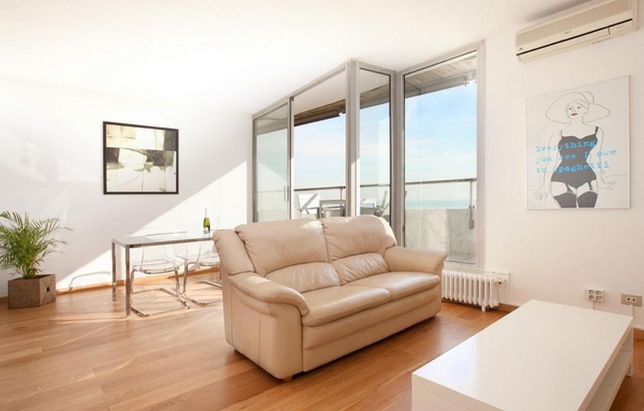Ab Olympic Village Beach *