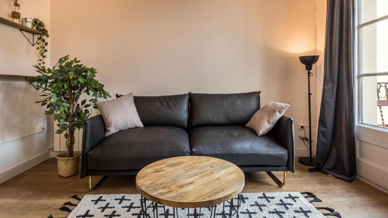 21per3 - Cozy In De Gracia * Barcelona
