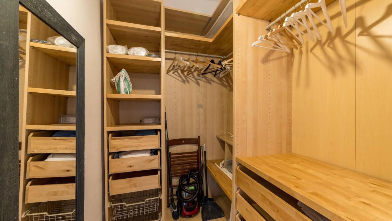 21per3 - Cozy In De Gracia *