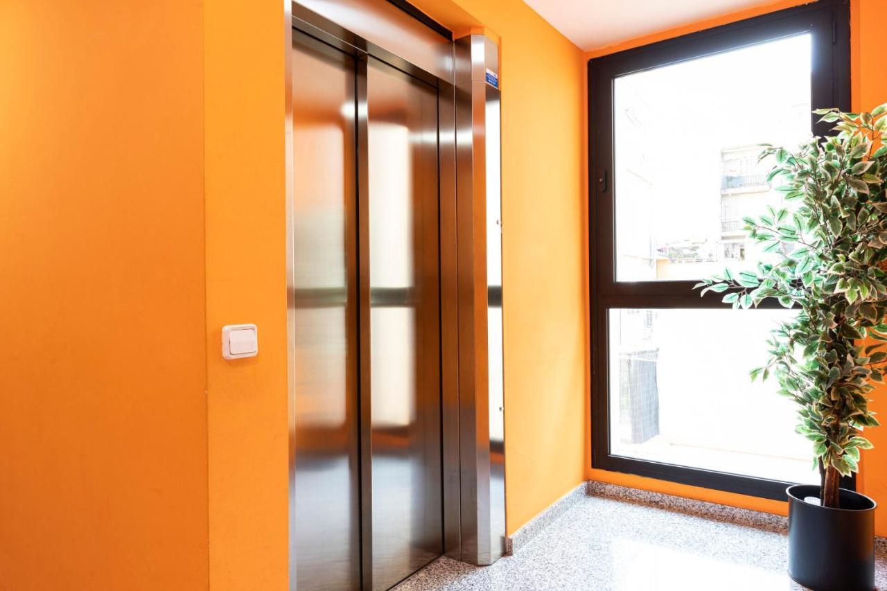 Ab Placa De Sants Apartamento