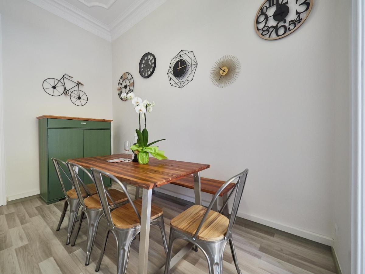 Apartment Barcelonaforrent The Living *