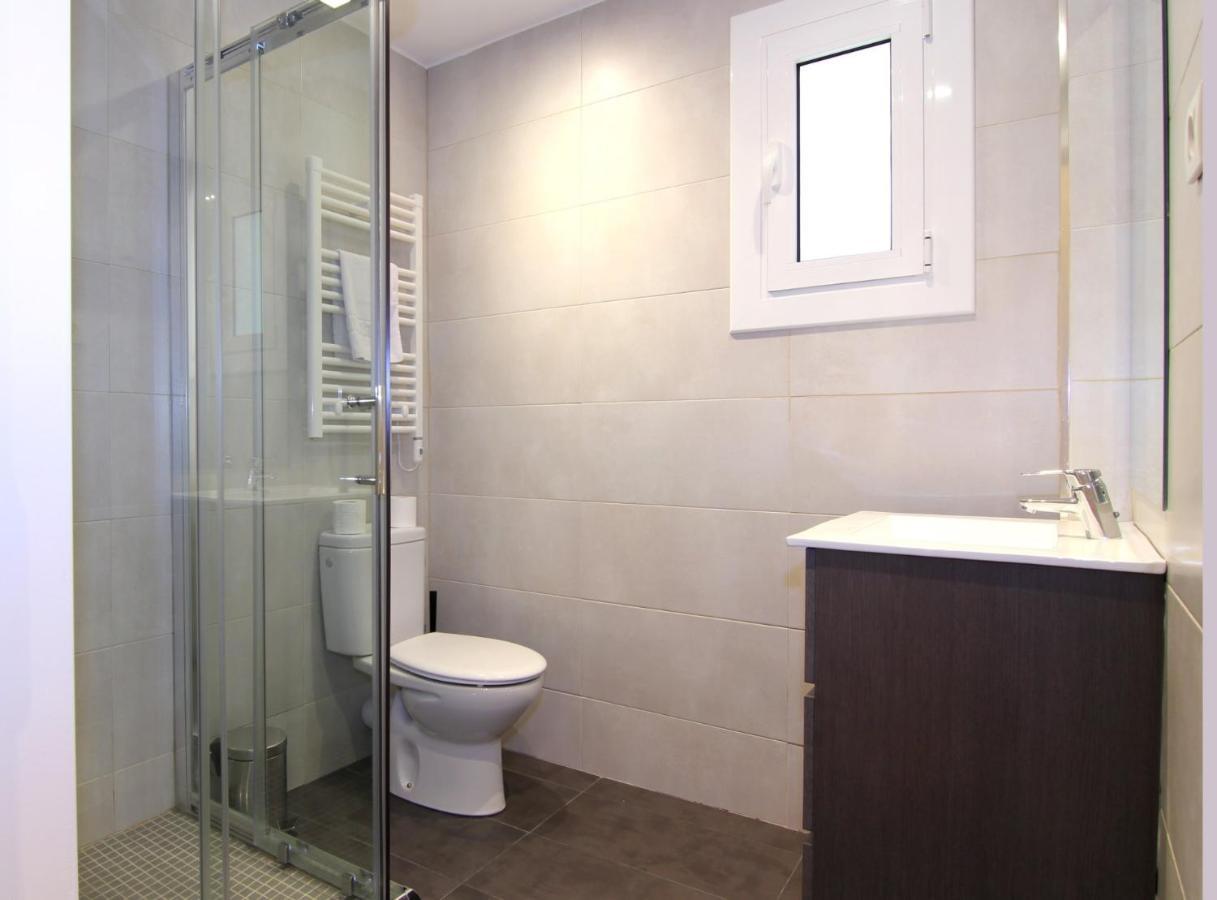 Girona - Modernist Apartments Next To Paseo De Gracia *