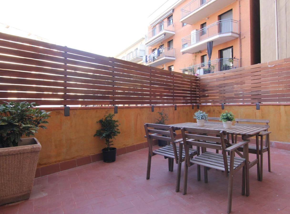 - Felip Ii Apartamento