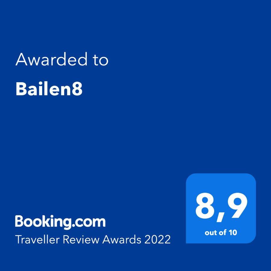 Bailen8 Apartamento *