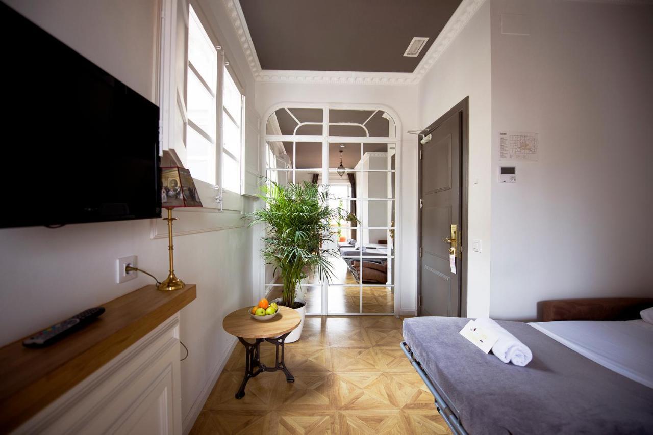 Casa Gracia Hostal *