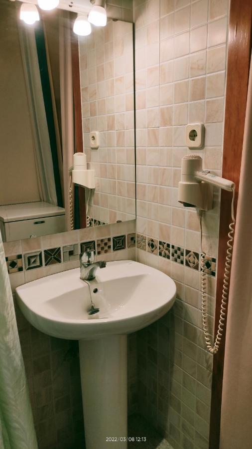 Coral Guest house 2*