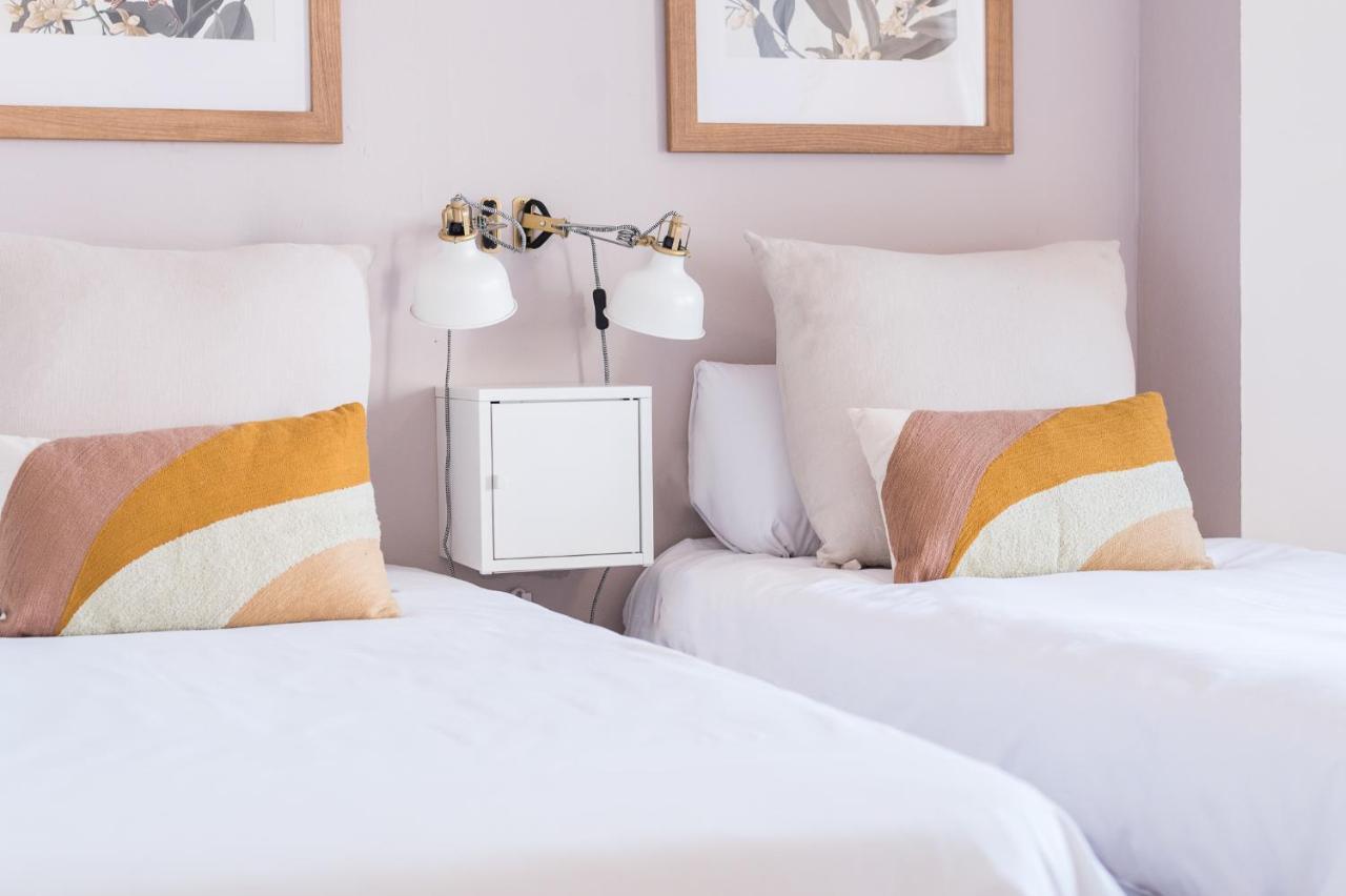 Dreamy Sunsets In A Penthouse With Terrace *