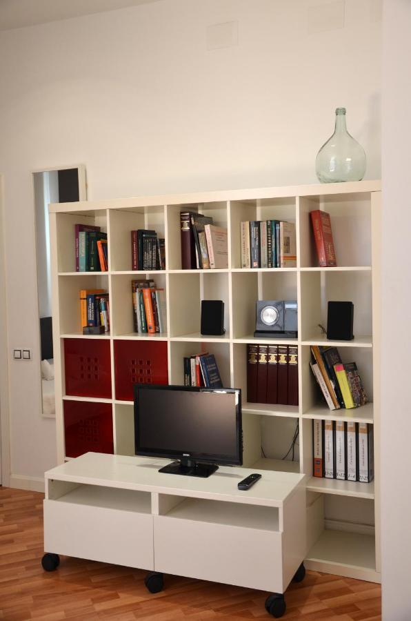 Claris Apartment