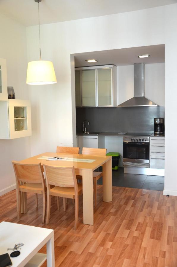 Claris Apartment *