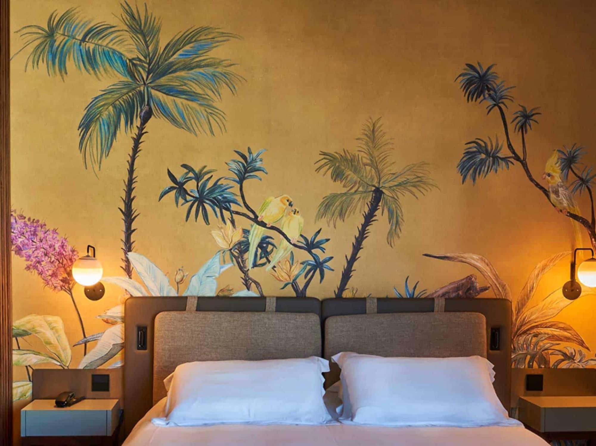 Emilia Hotel 4*
