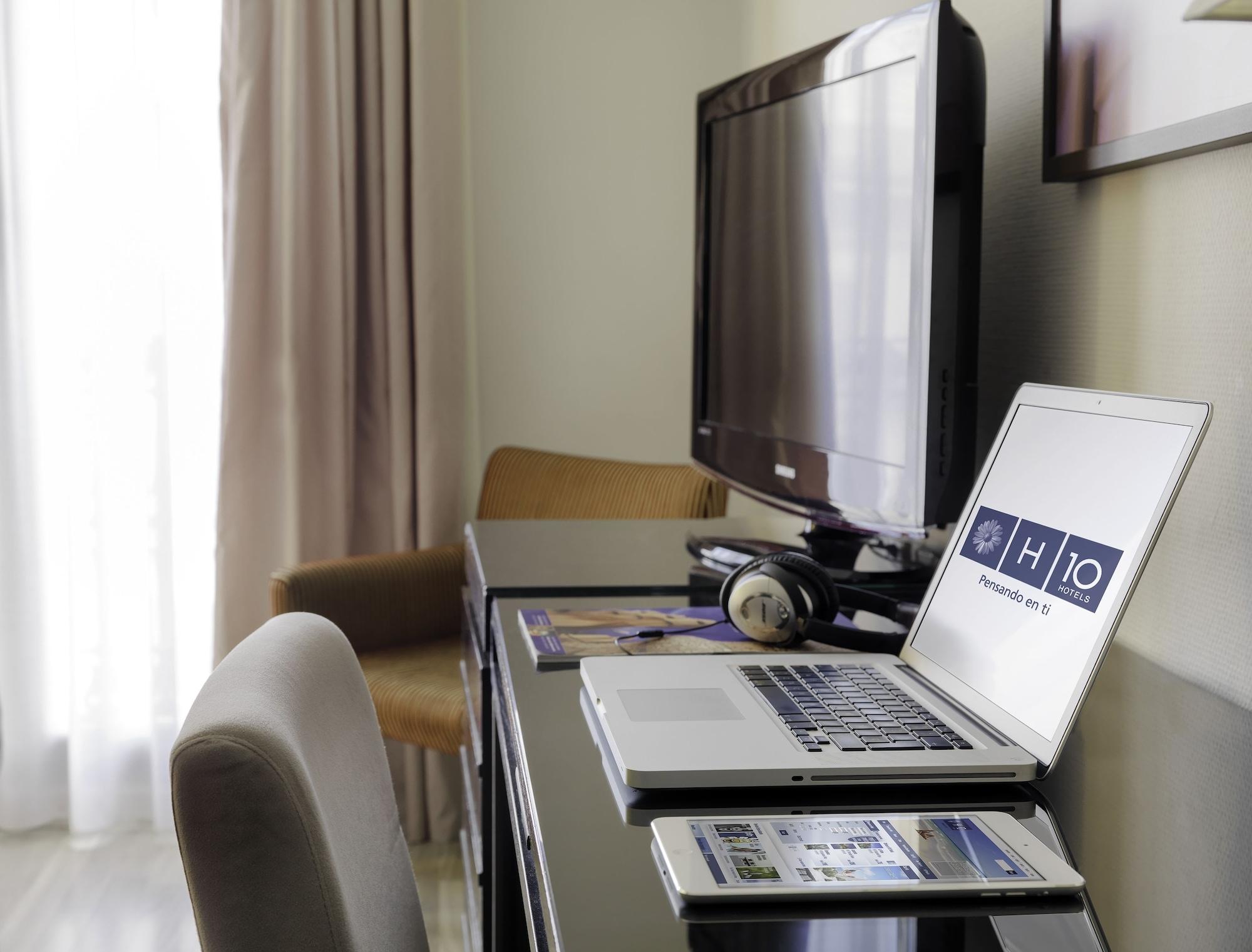 Hotel H10 Universitat