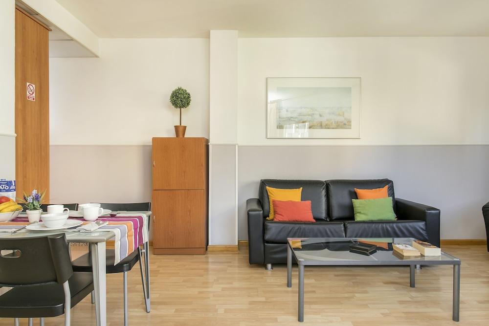 Sata Park Guell Area Apartamento