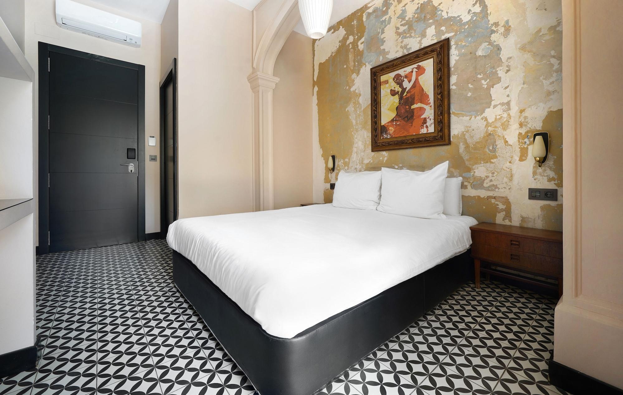 Apartahotel Numa Roca 4*