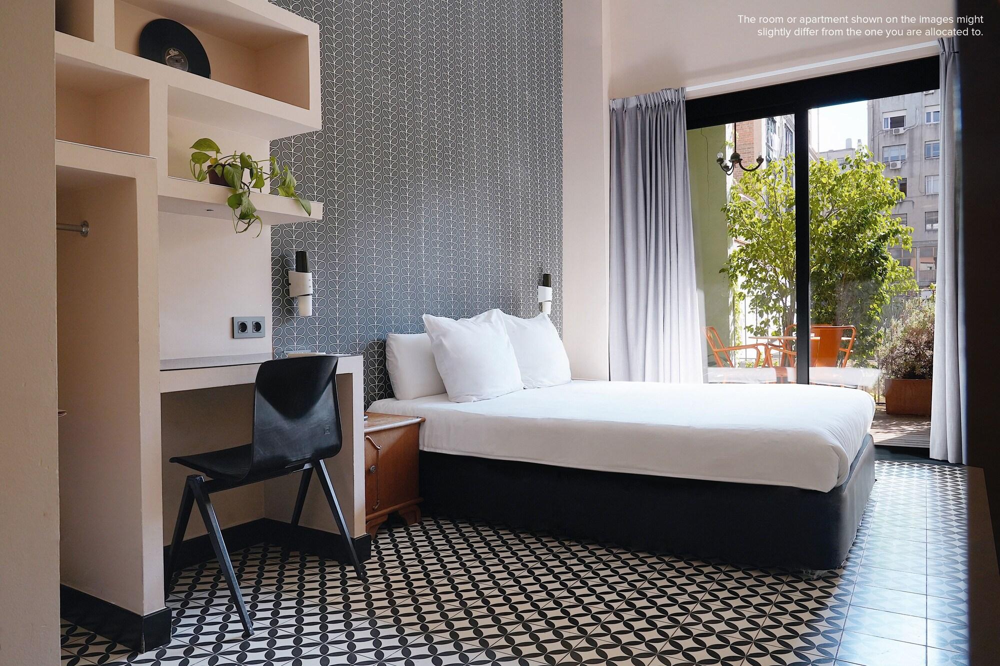 Numa Roca Apartahotel 4*