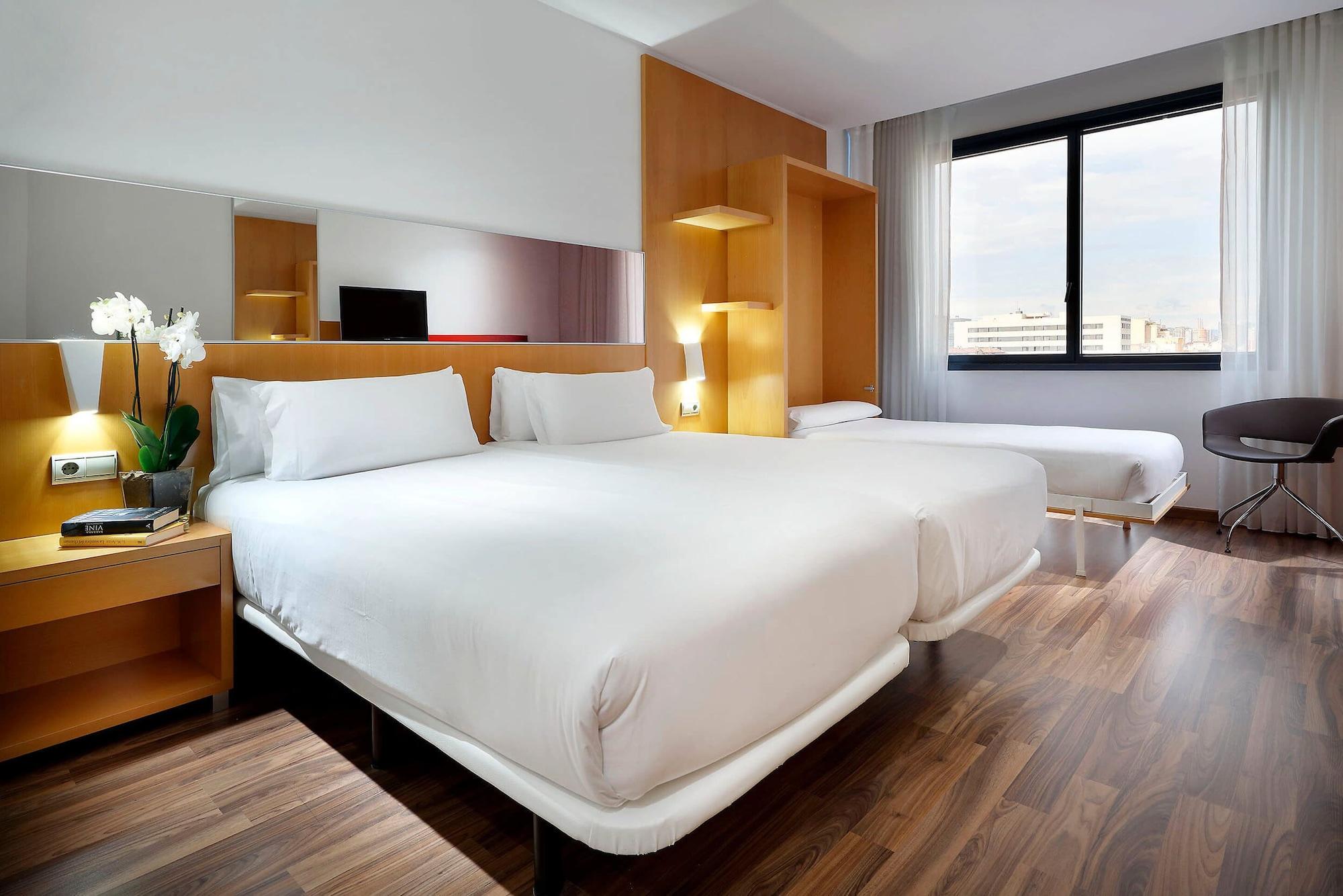 Sb Icaria 4*