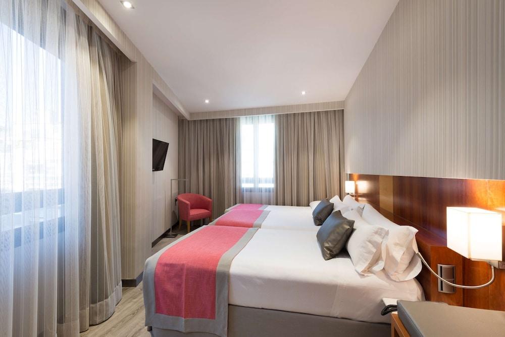 Catalonia 505 Hotel