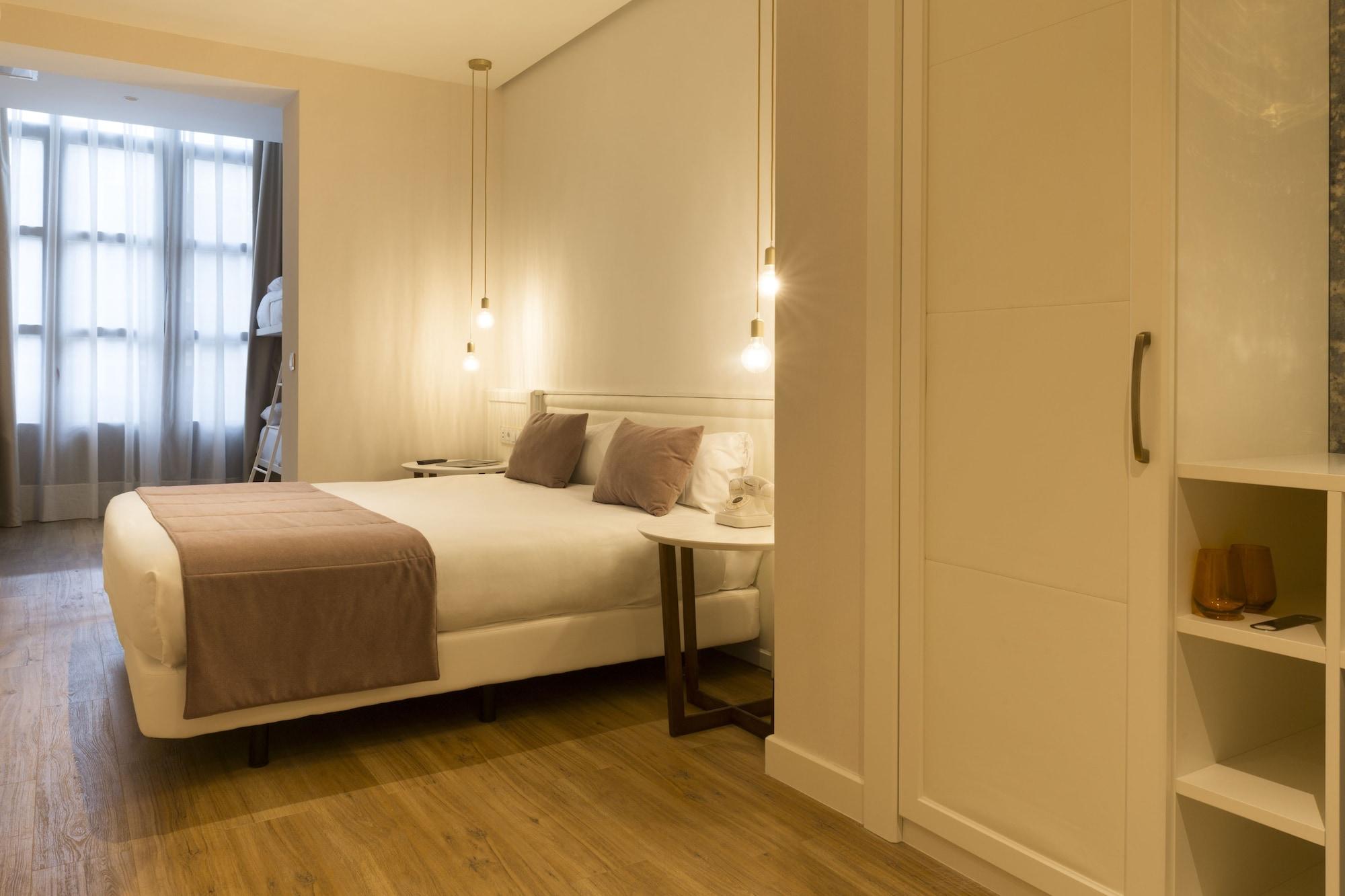 Icon Bcn Hotel 4*