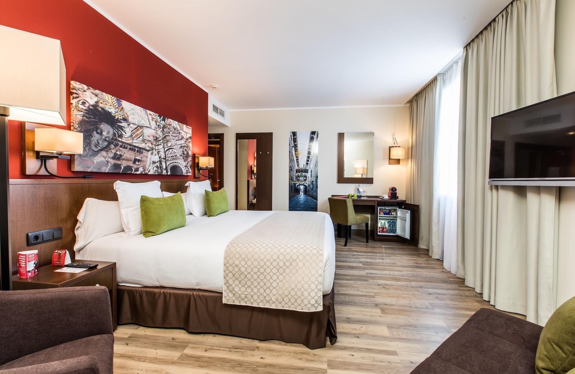 Leonardo Gran Via 3* Barcelona