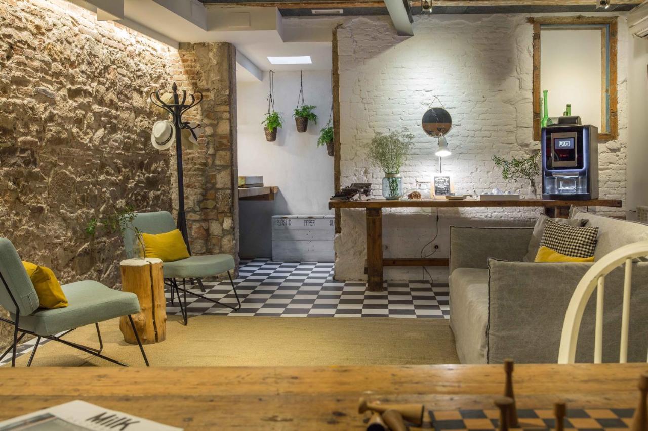 Eco Boutique Grau