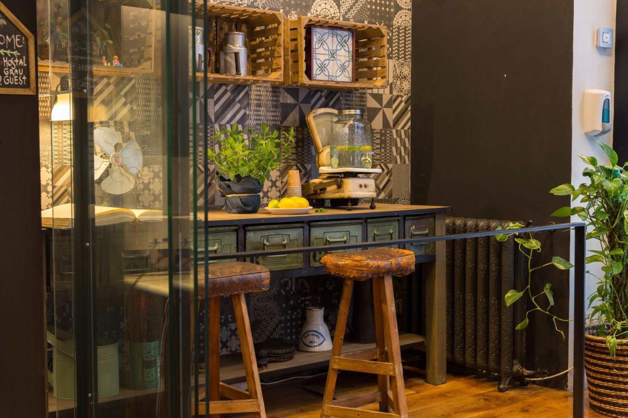 Eco Boutique Grau