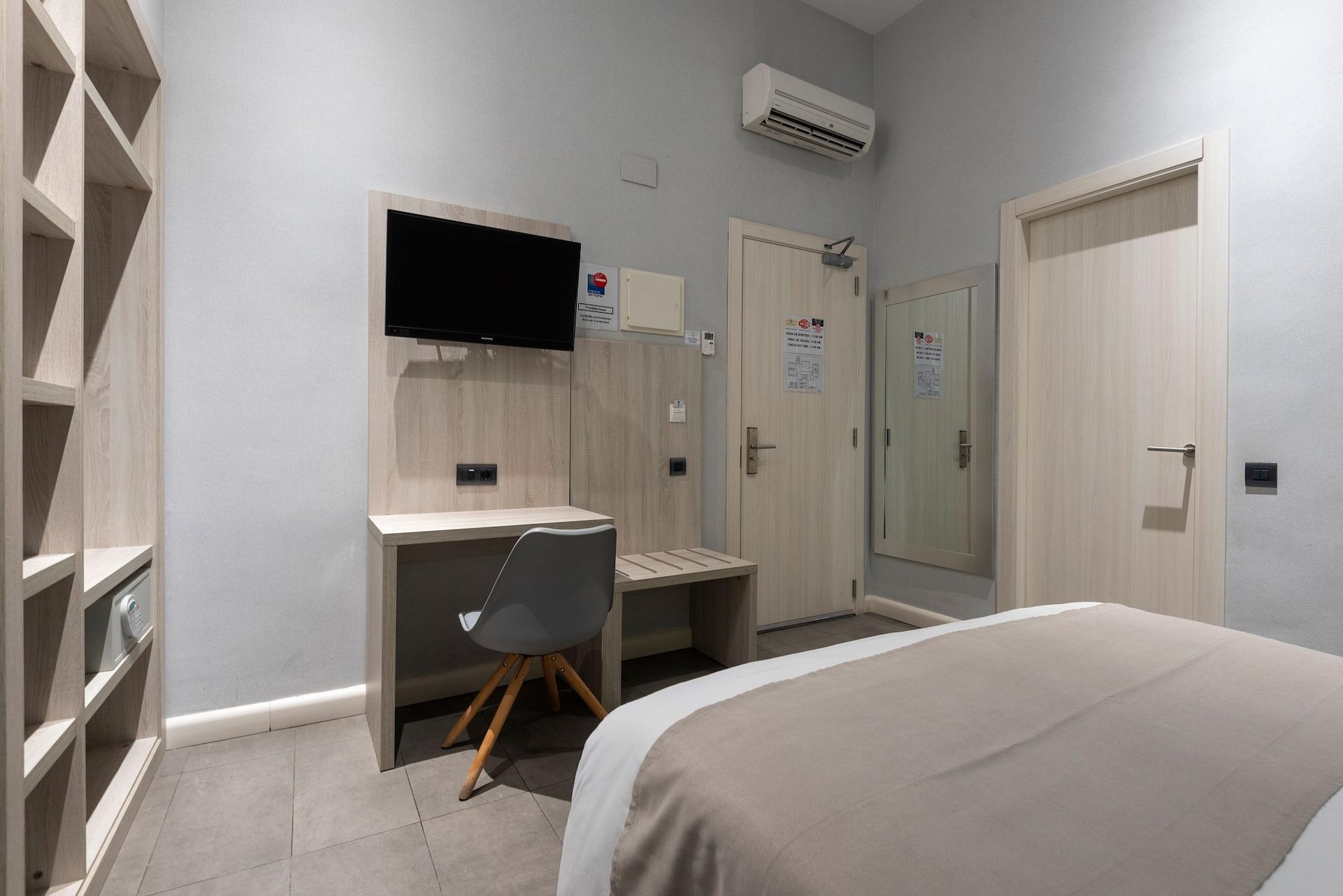 Guest house Plaza Goya 2*
