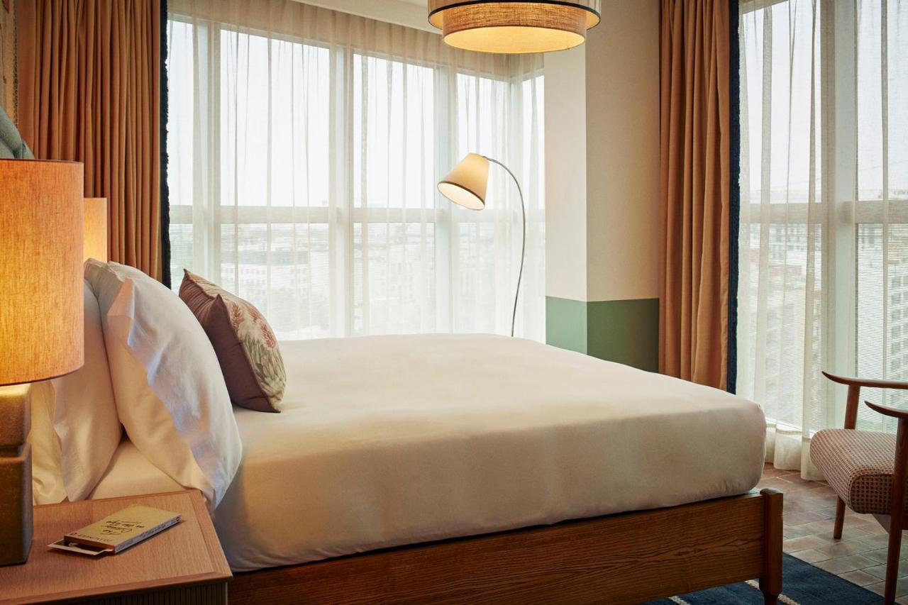 Hotel The Hoxton, Poblenou 4*