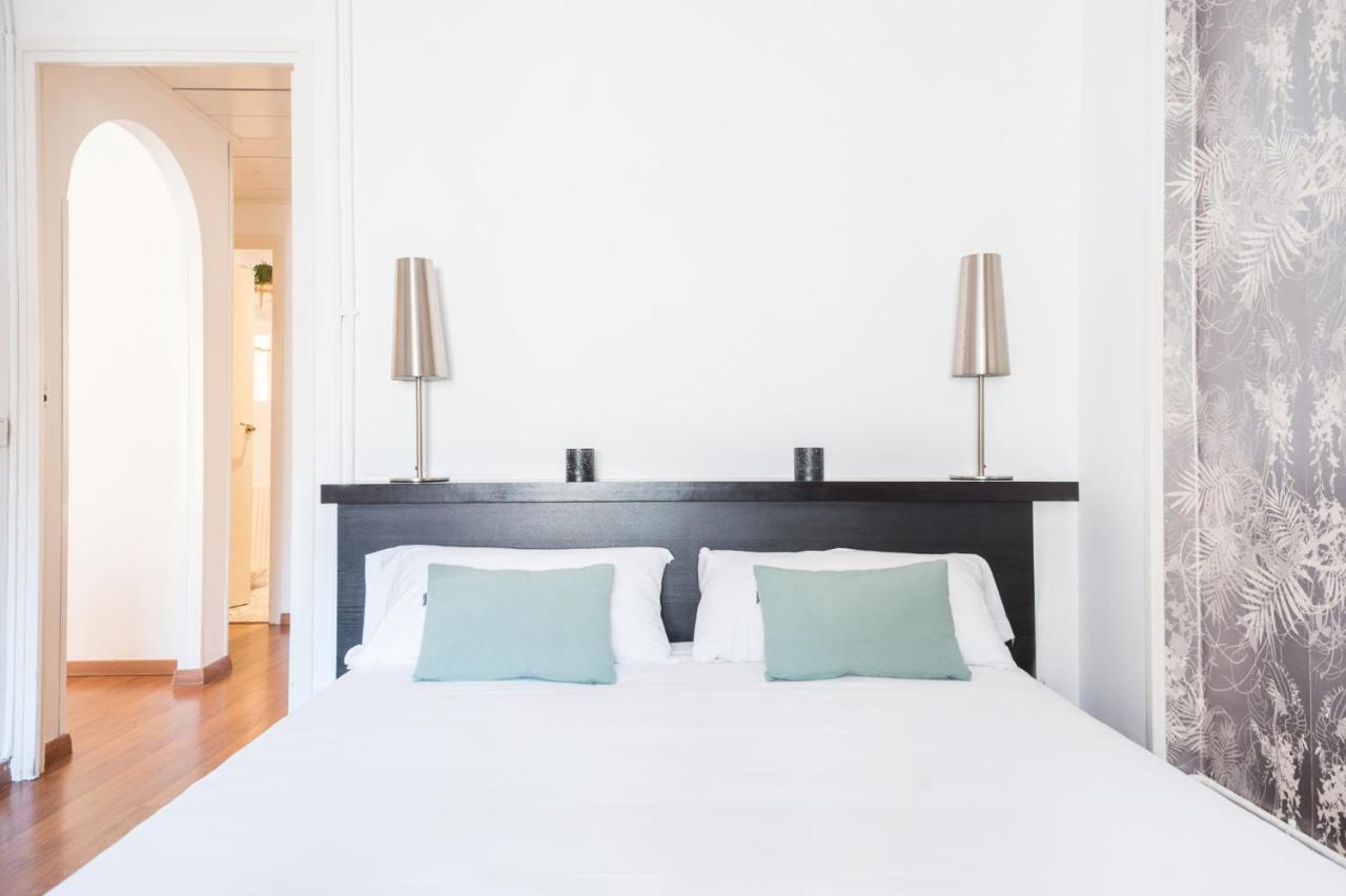 Apartamento With Terrace A Step Away From Montjuic Barcelona