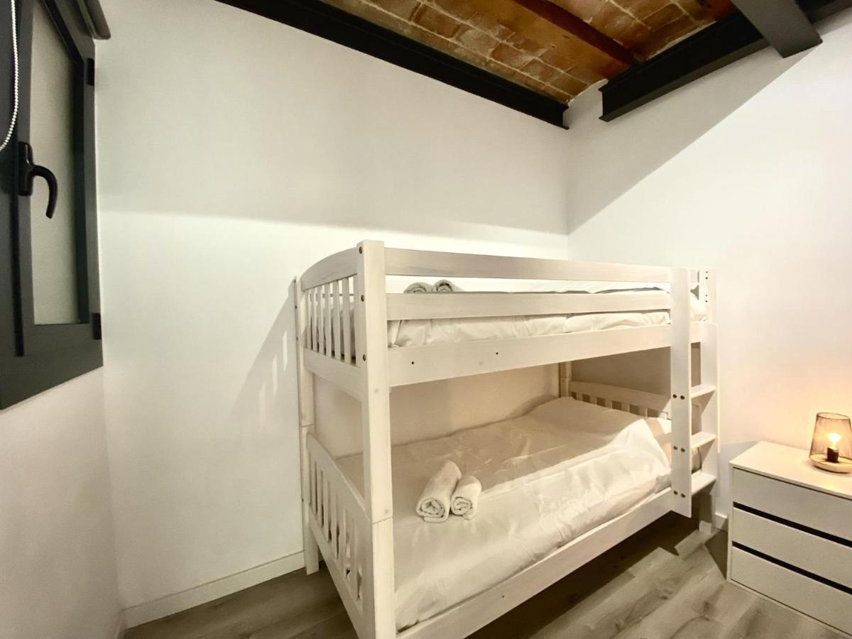 Sants Montjuic Olympic View Apartamento *