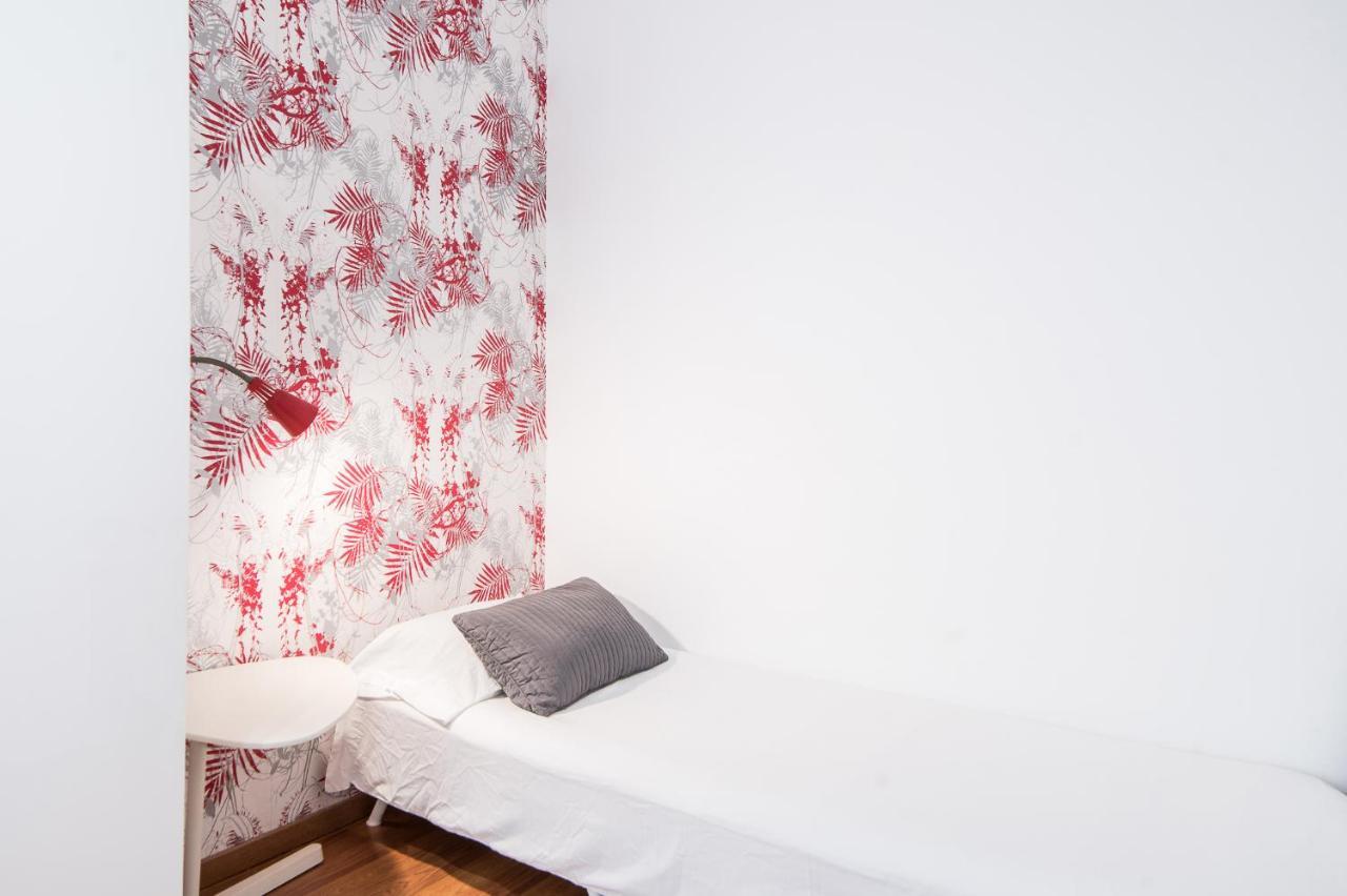 Apartamento With Terrace A Step Away From Montjuic Barcelona