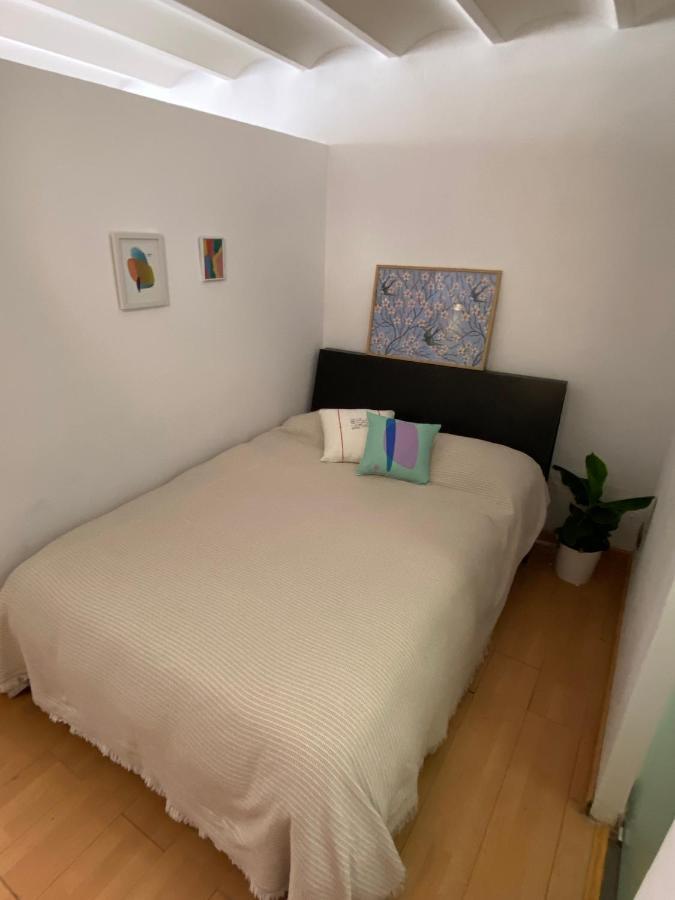 Cozy Art Studio In Poble Sec Apartamento Barcelona